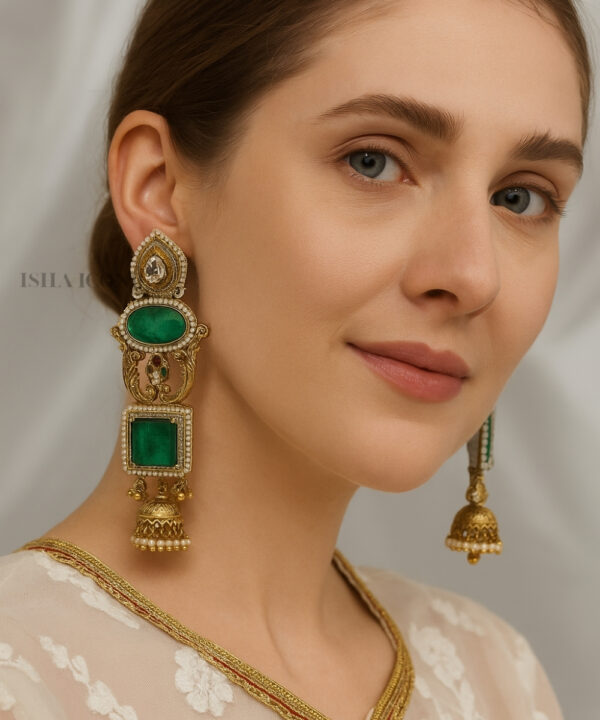 Green Emerald Kundan Earrings - Image 2